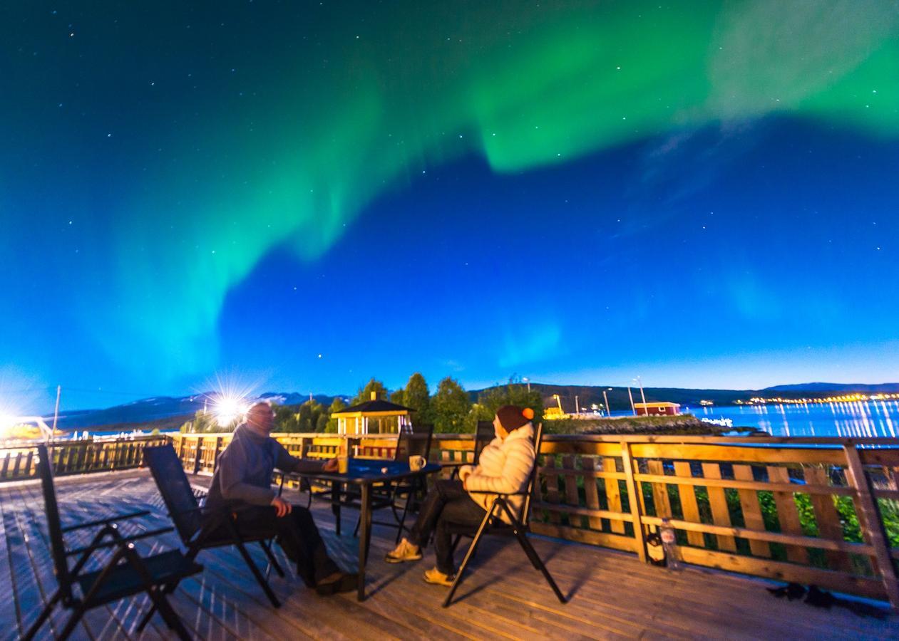 Vikran Vacation: Sea Fishing And Northern Lights Екстер'єр фото